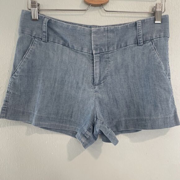 Alice+Olivia Women Size 6 Linen Blend Blue Chambray Shorts Dress Up Or Down - Picture 4 of 7